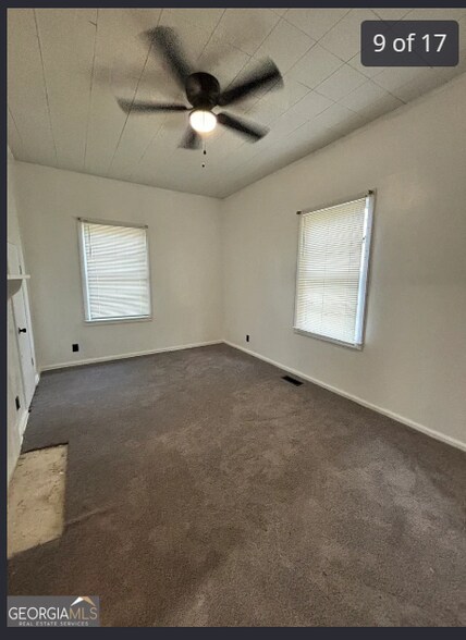 Building Photo - 836 Grady St S