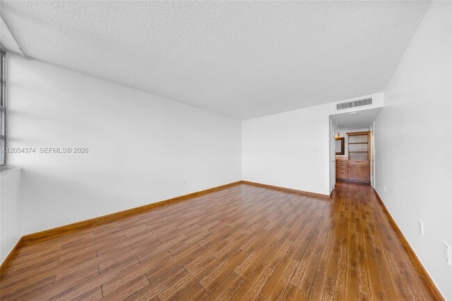 Building Photo - 2841 NE 163rd St