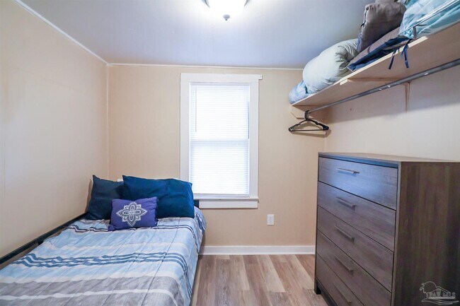 Building Photo - 1003 Concordia Blvd