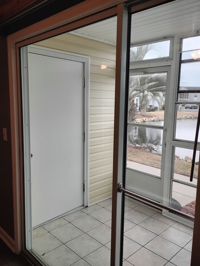 Building Photo - SOUTH BAY LAKES IV