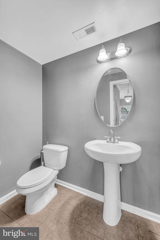 Building Photo - 21600 Romans Dr