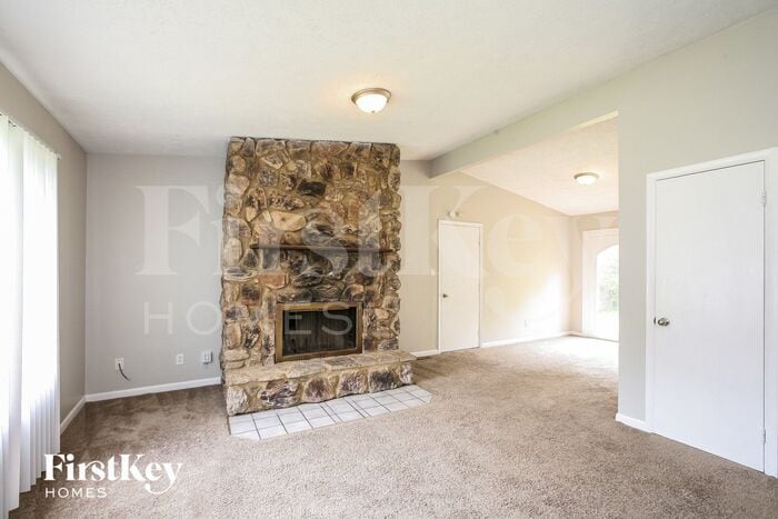 Building Photo - 3050 Acoma Dr