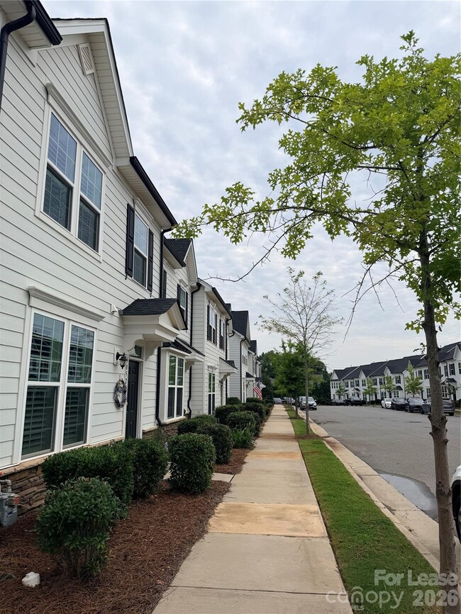 Building Photo - 5056 Patton Dr.