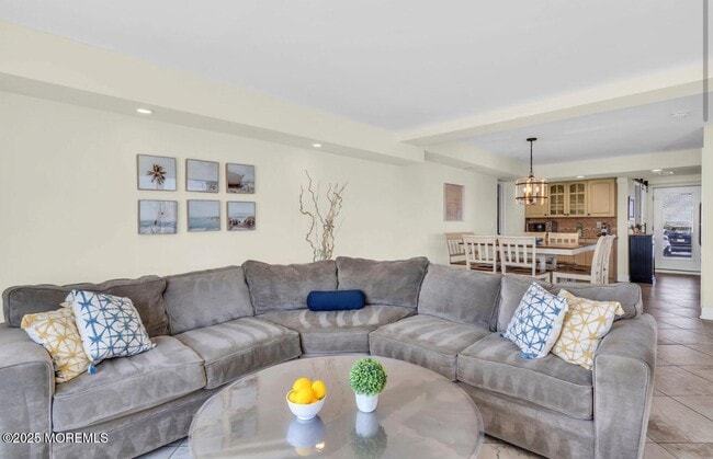 Building Photo - 438 NJ-35