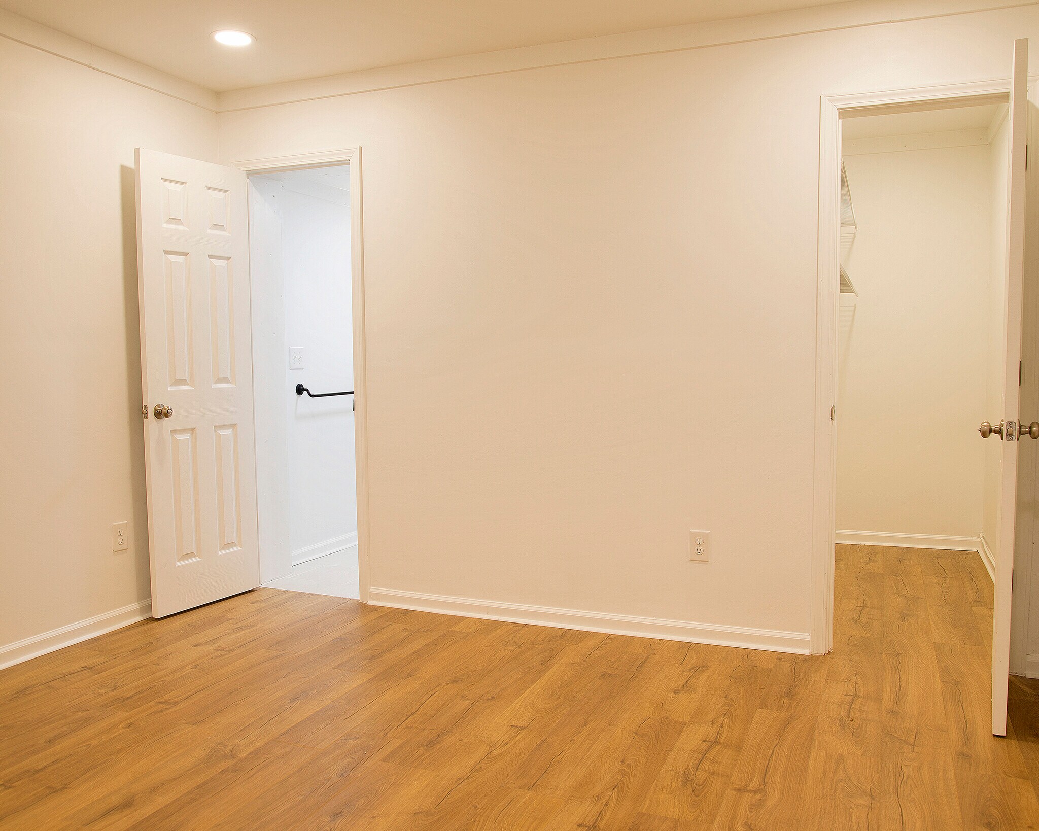 Building Photo - 127 Nature Trl
