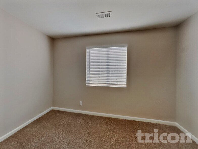 Building Photo - 3710 Shepway Loop