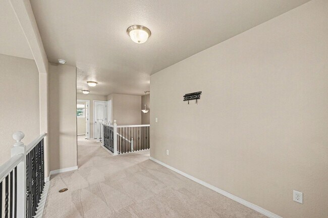 Building Photo - Beautiful home in Liberty Ranch