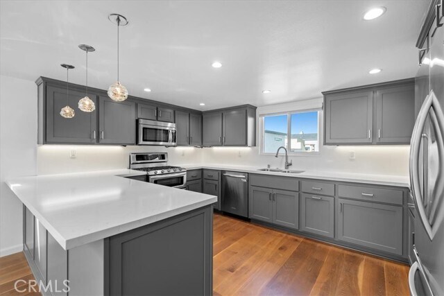 Building Photo - 1107 Loma Dr