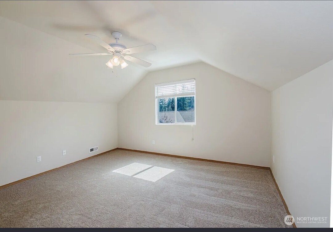 Bedroom 1 - 106 Goldenrod St