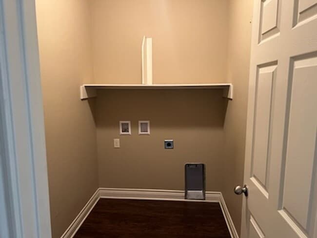Building Photo - 3920 Mobley Ln