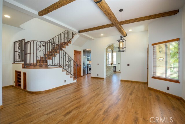 Building Photo - 650 Ivywood Ln