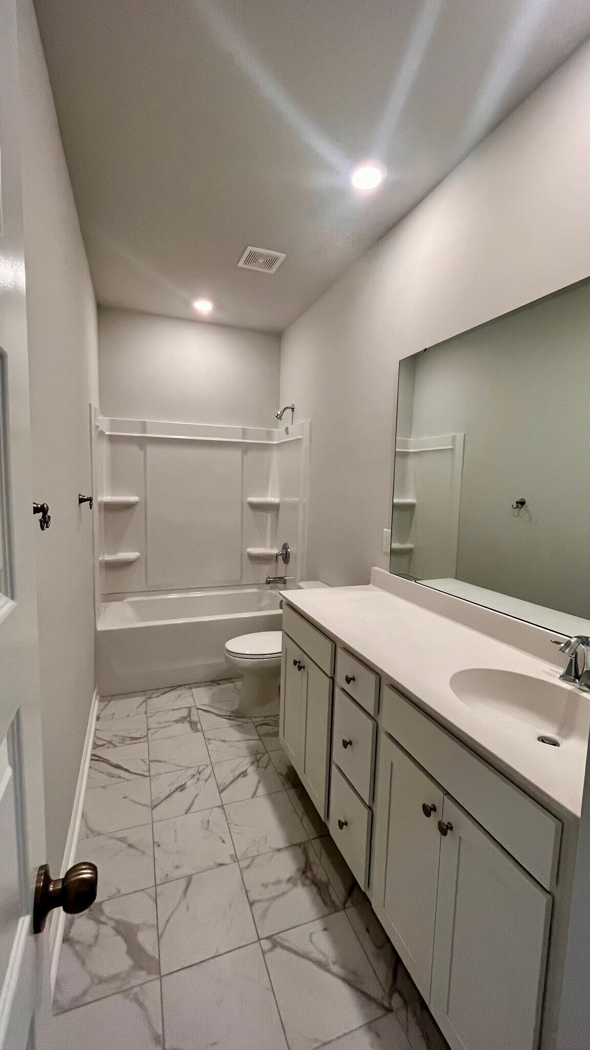Building Photo - 728 Isle Verde Dr