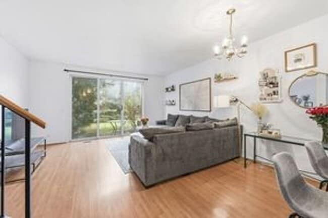 Building Photo - 4462 Quill Ln