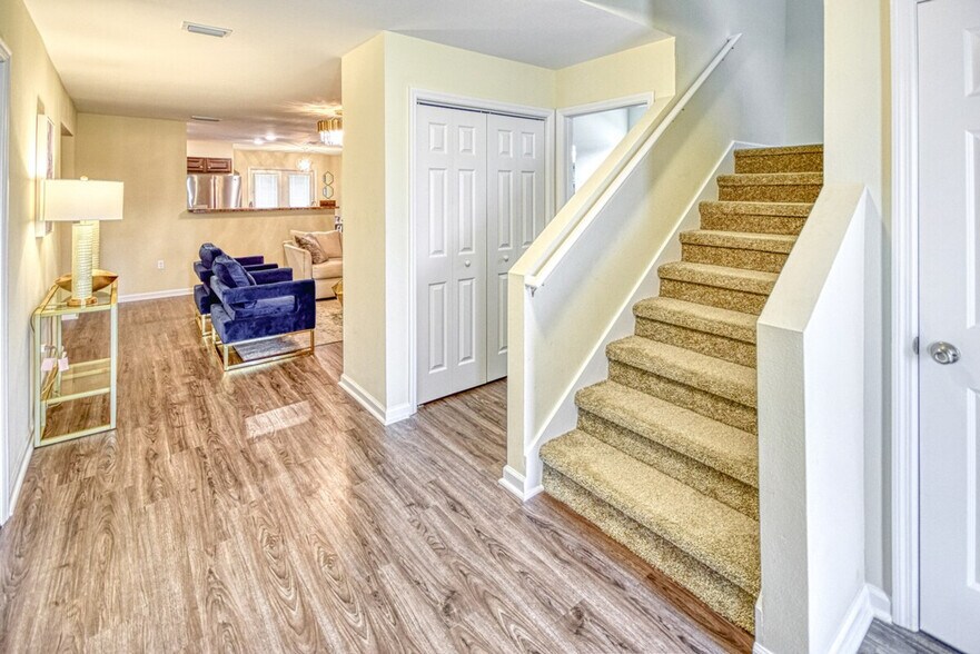 Building Photo - 4573 Rivers Landing Dr