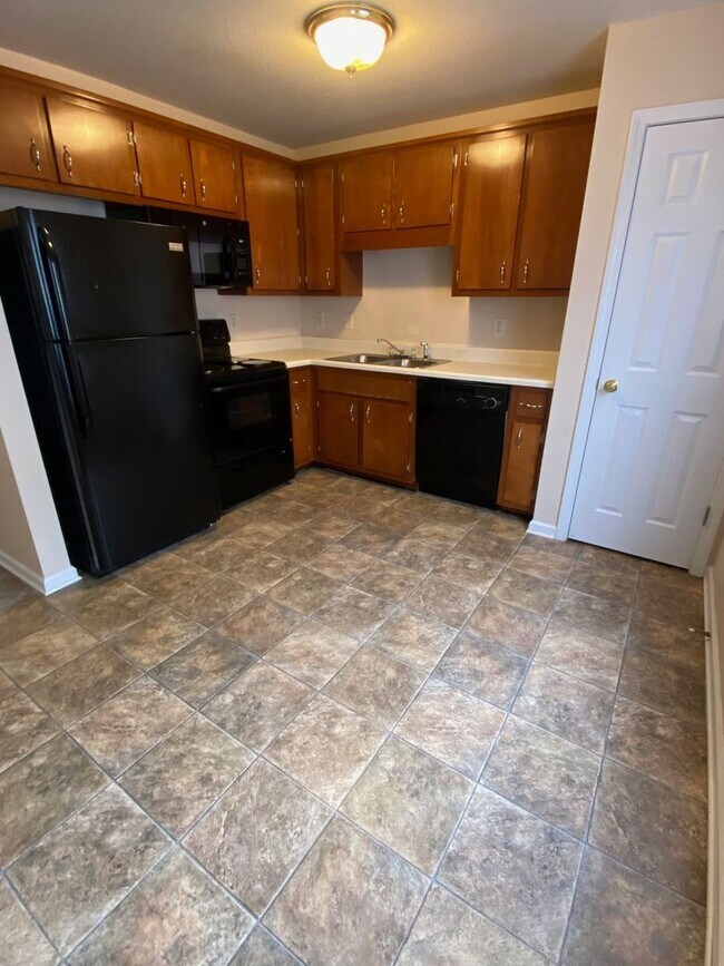 Building Photo - 512 Patriot Park Ct