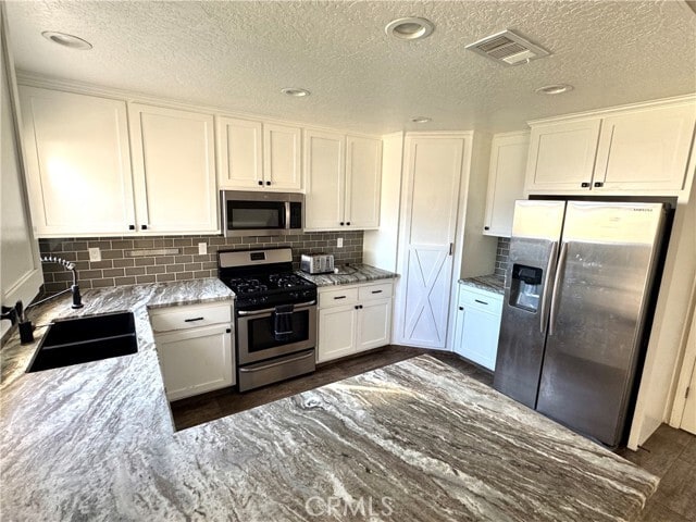 Building Photo - 12900 Briarcliff Dr