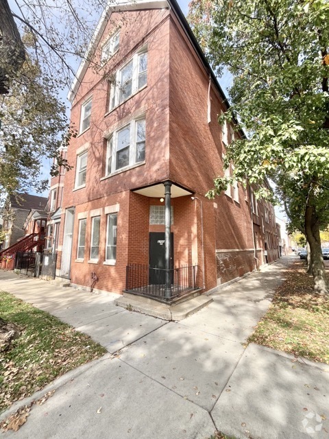 Building Photo - 2258 S Washtenaw Ave.