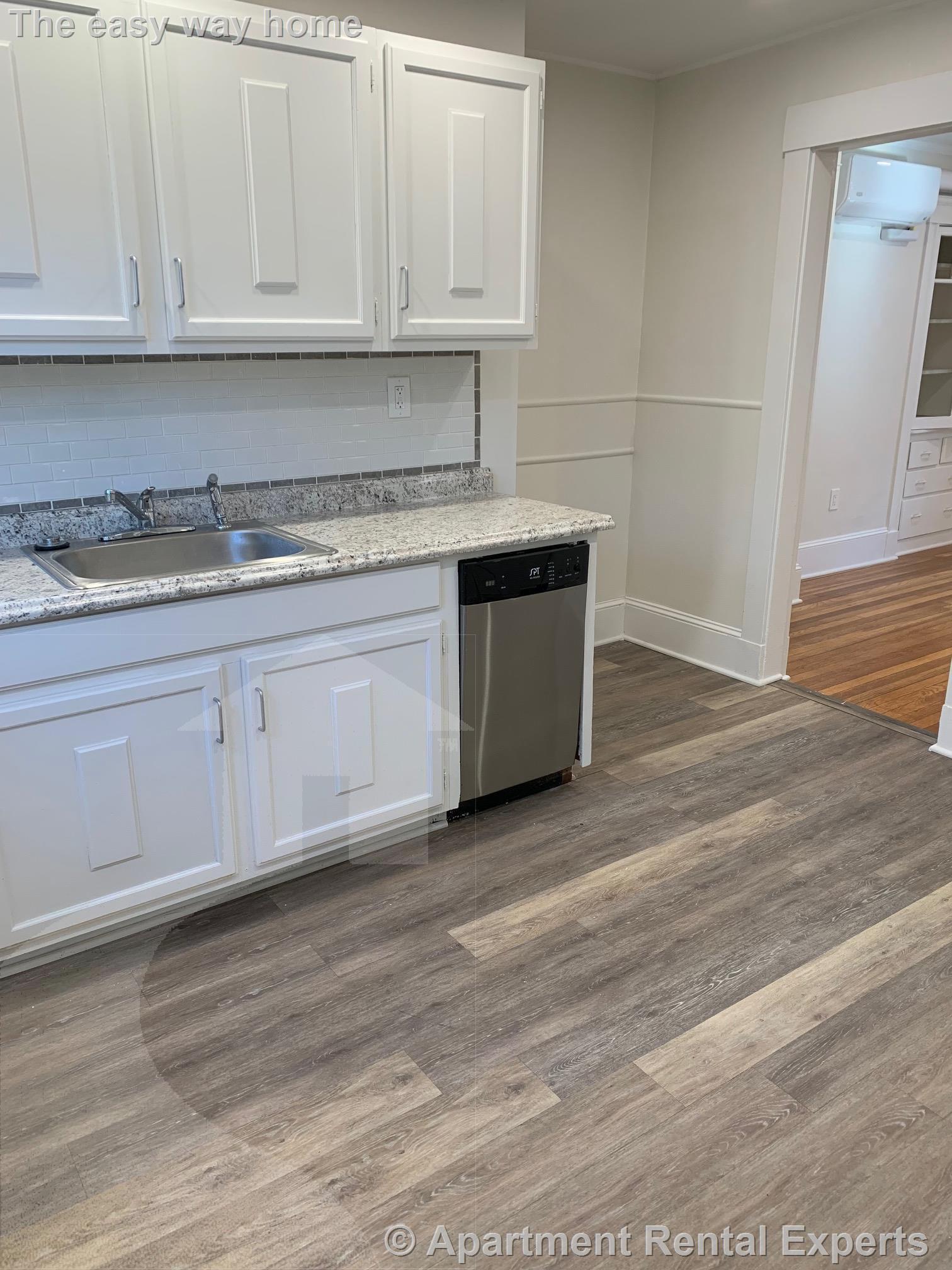 Building Photo - 25 Laurel St