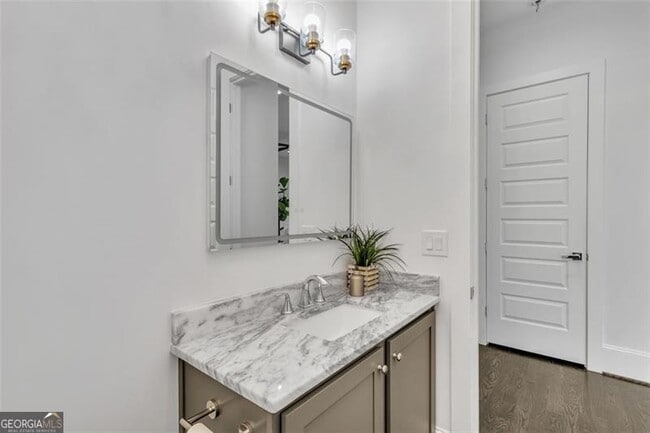 Building Photo - 1107 Briar Cove Cir