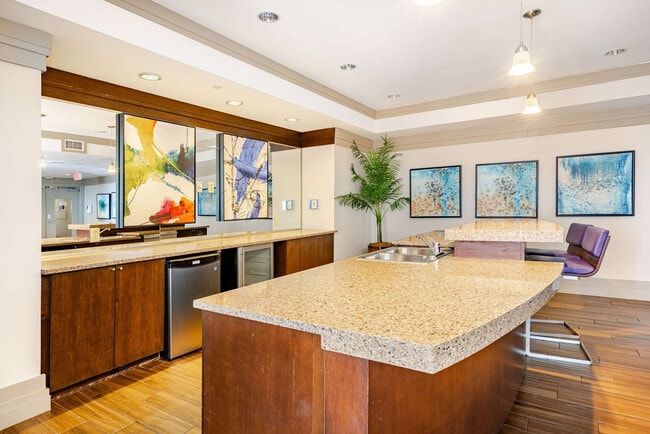 Building Photo - 1133 East-West Highway-SI ID1461660P