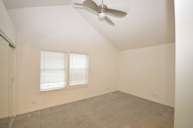 Building Photo - 1644 Stockton Ln