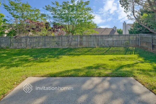 Building Photo - 11927 Brownestone View Dr