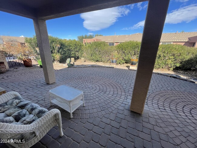 Building Photo - 42550 W Candyland Pl