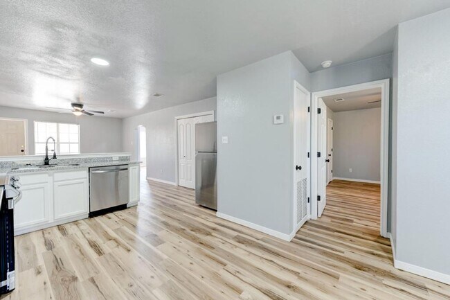 Building Photo - 2 Bed/ 1 Bath in Killeen Tx