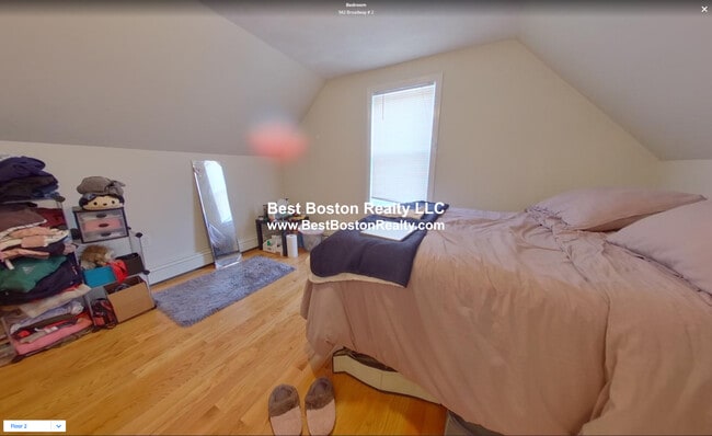 Building Photo - 942 Broadway