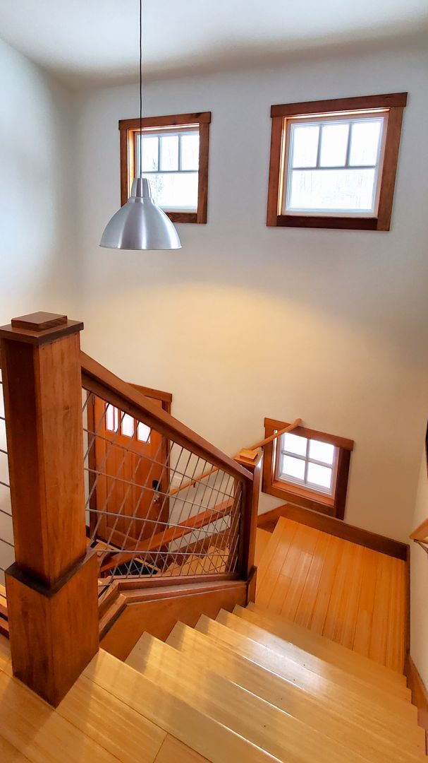 Building Photo - Fully Furnished Monthly Off-Season Gem!