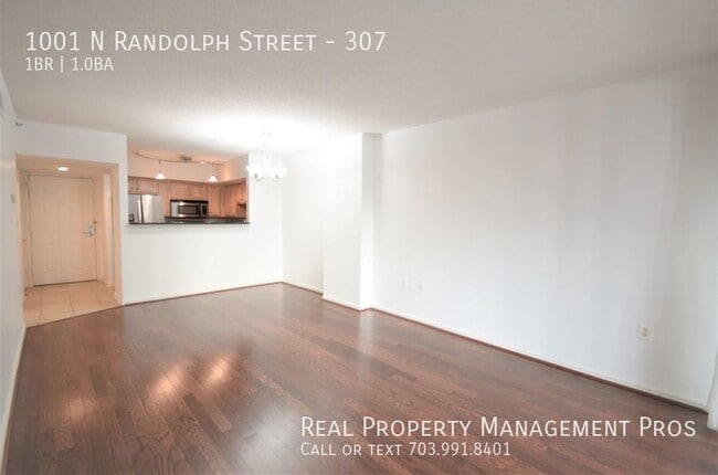 Building Photo - 1001 N Randolph St