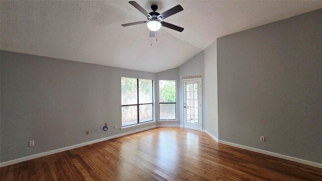 Building Photo - 12710 Meadway Ct