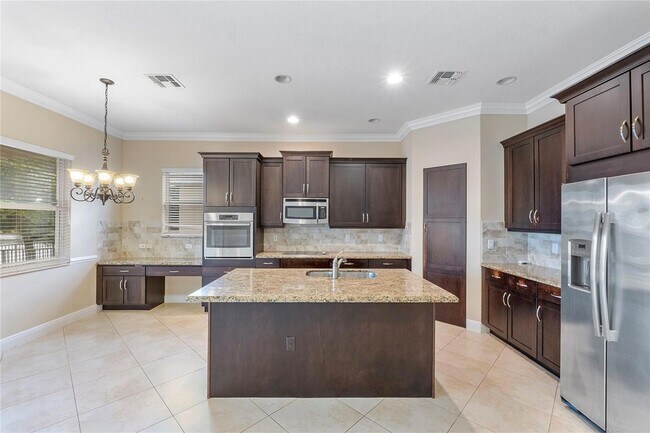 Building Photo - 2888 Bellarosa Circle