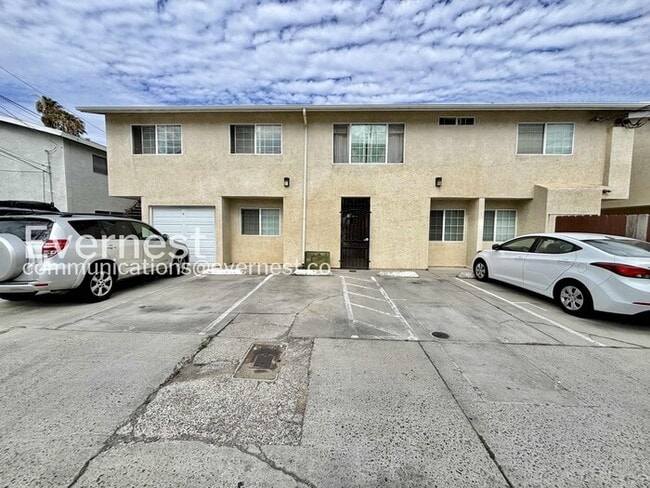 Building Photo - 1 Bed/1 Bath Condo with Modern Amenities / Pet-Friendly / Vouchers Accepted / Available Now!