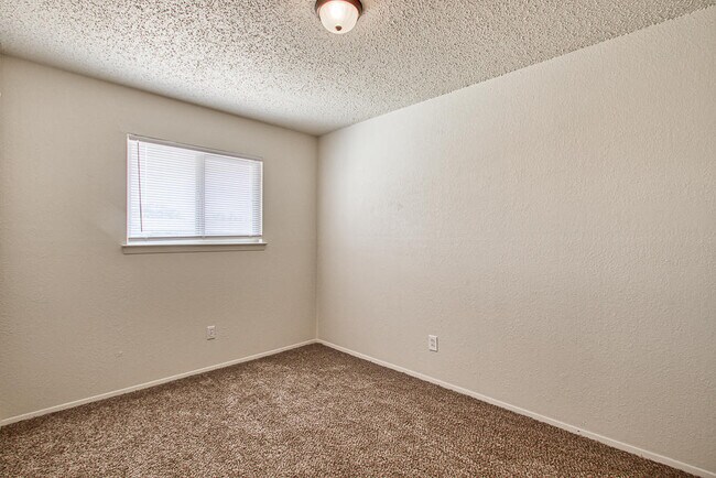 Building Photo - 10720 Mc Allen Pl