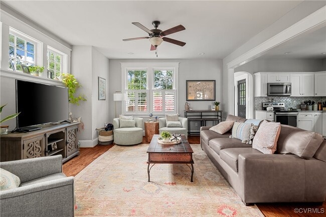 Building Photo - 3100 Barton Ave