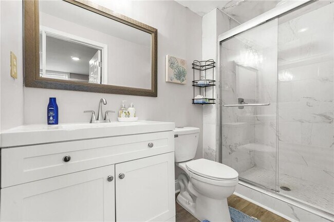 Building Photo - 9800 Foxworth Dr