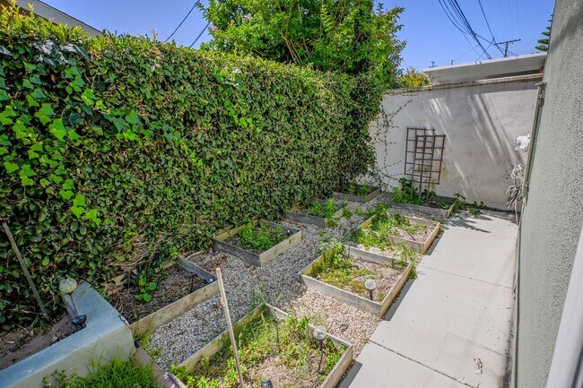 Building Photo - 22411 Anza Ave