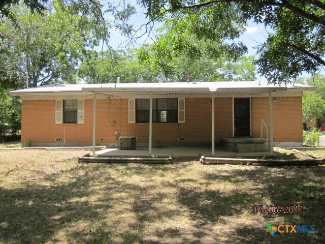 Building Photo - 501 Bond St