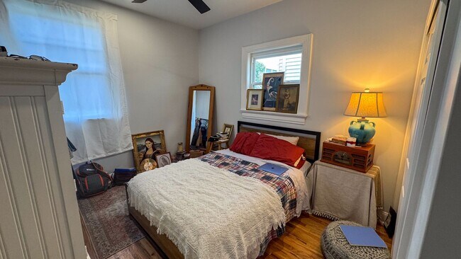 Building Photo - New Construction - 7BR for 2026 School Year!