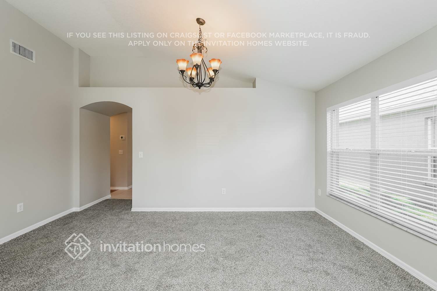 Building Photo - 29413 Crossland Dr