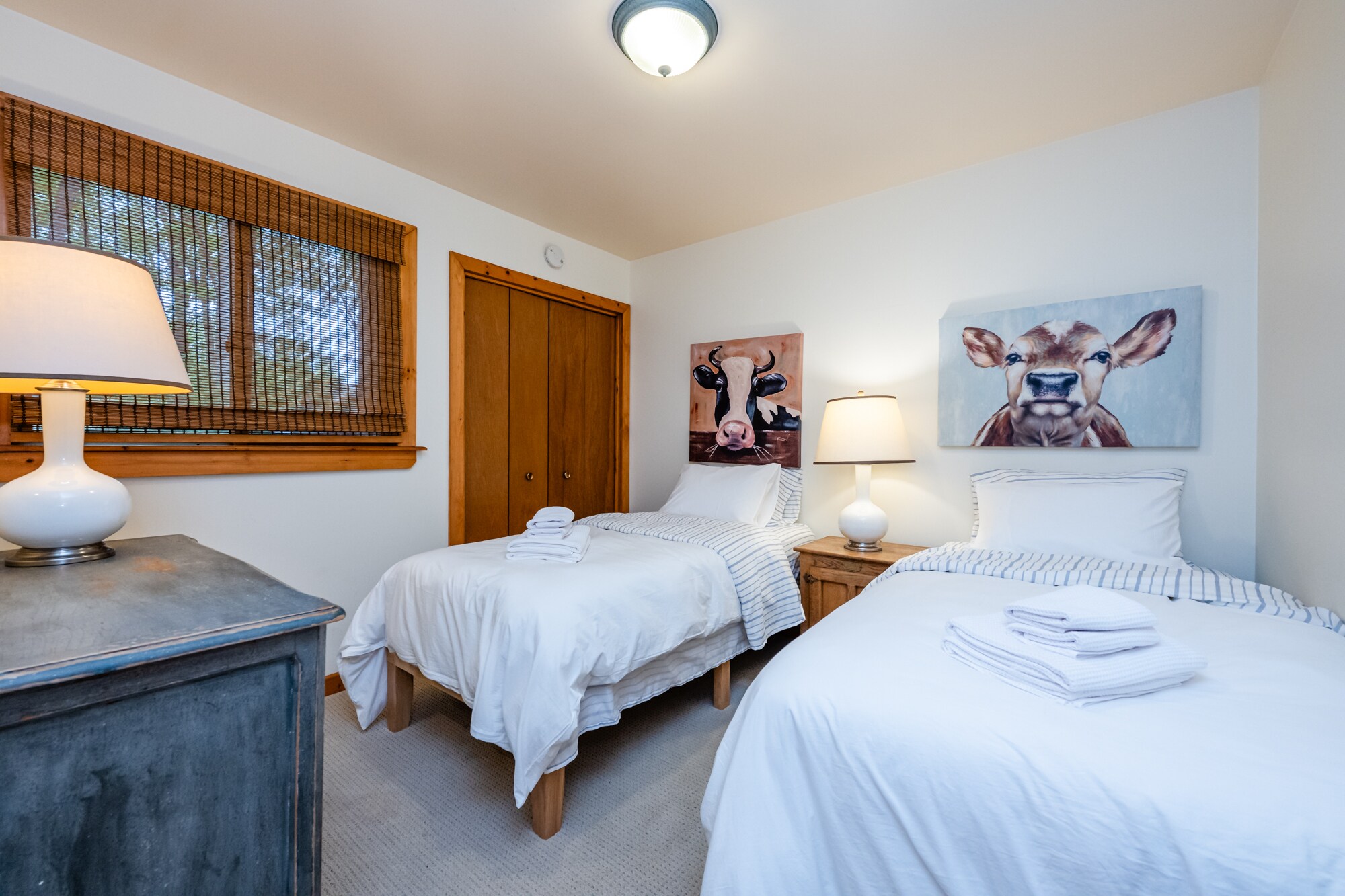 Building Photo - 7258 Beach Dr