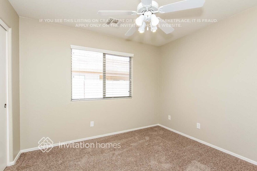 Building Photo - 14003 N 133rd Dr