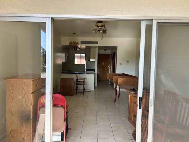 Building Photo - 6125 E Indian School Rd