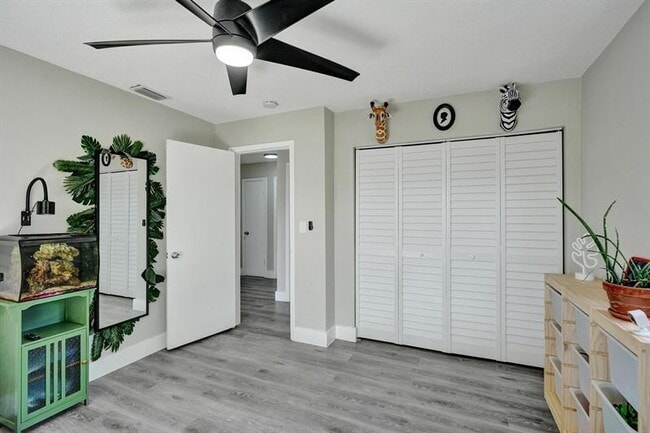 Building Photo - 6411 SW 6th St