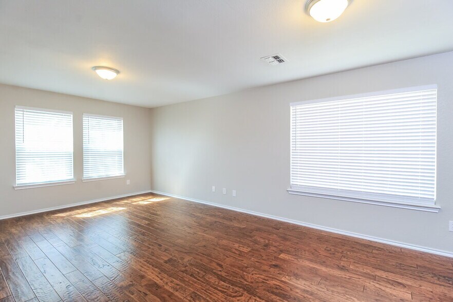 Building Photo - 4129 Fossile Butte Dr