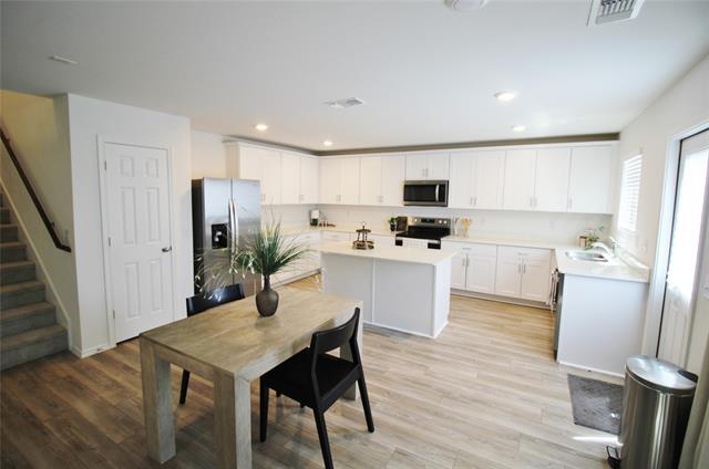 Building Photo - 1229 Autumn Mist Ln