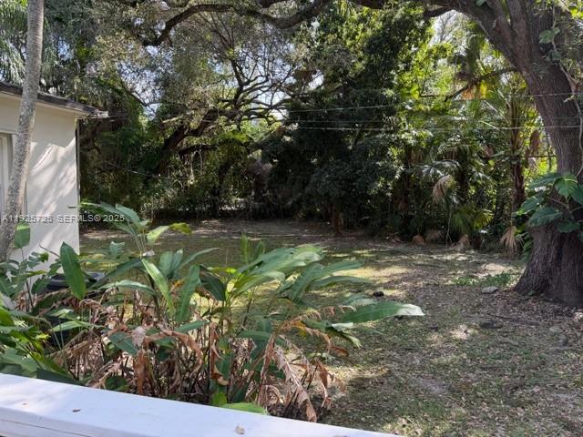 Building Photo - 7550 SW 67th Ave