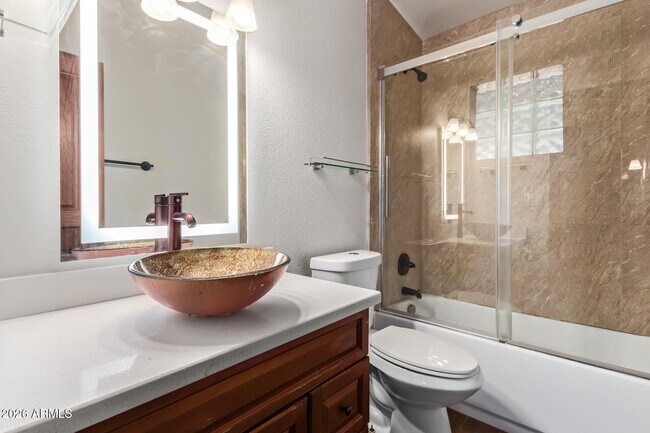 Building Photo - 7101 E Wilshire Dr