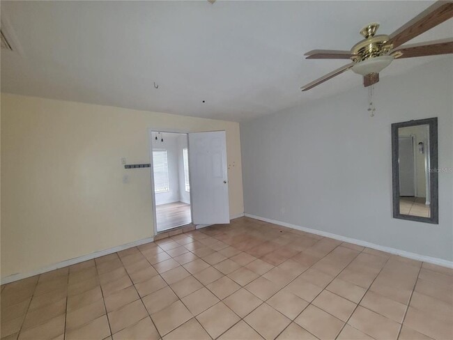 Building Photo - 9827 Dean Cove Ln